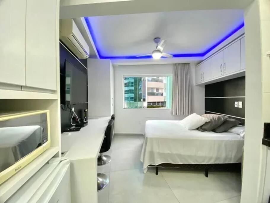 Kitnet Em Predio Com Vista Mar Apartment
