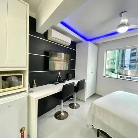 Kitnet Em Predio Com Vista Mar Apartment Balneario Camboriu Exterior photo